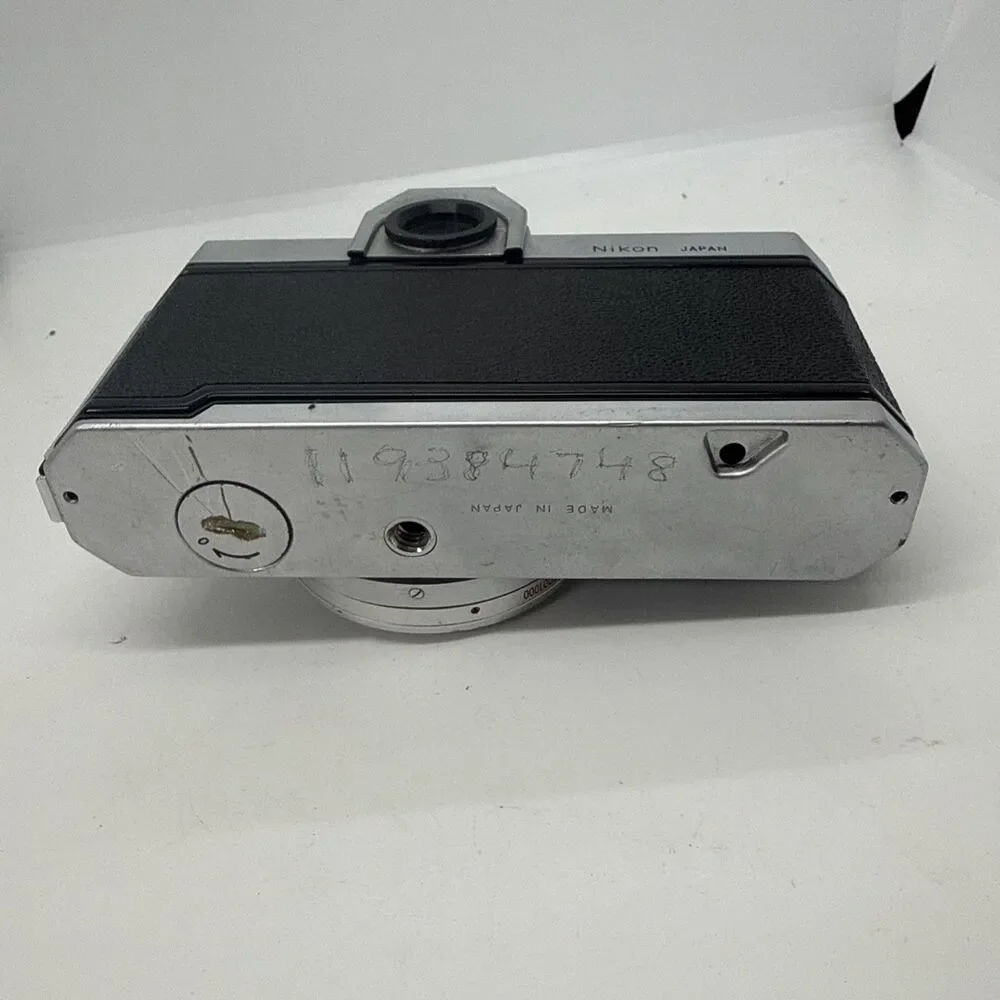 Nikon Nikkormat FT 35mm SLR Camera Working - Tested